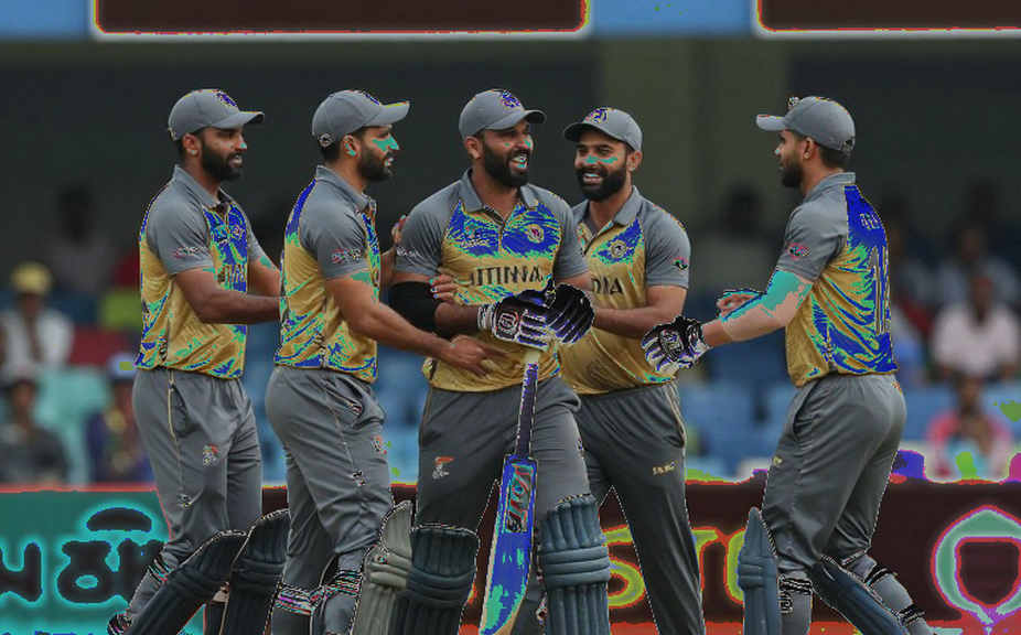 খালি তথ্যের মাঠে যেভাবে গুজবের রান ওঠে