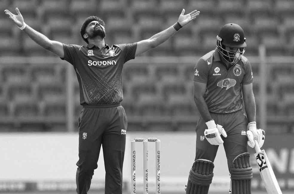 নিলামের দাম, ওভারের দাম